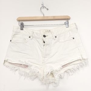 Free People Shorts Size 28 We The FreeGreat condition, freyed hem, button fly,